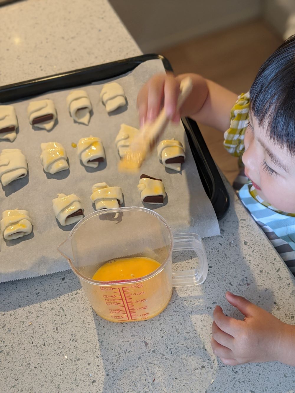 はじめてでも簡単！子供と一緒に作るチョコクロワッサン